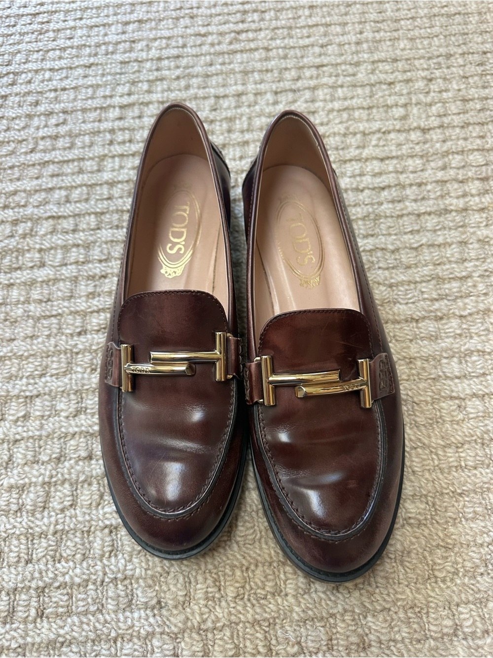 Tod’s Women’s Leather Brown & Gold Classic Loafer Sz 38.5 - Picture 2 of 7